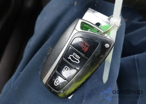 2015 Hyundai Genesis 3.8 из США, поврежденный, VIN KMHGN4JE6FU044213